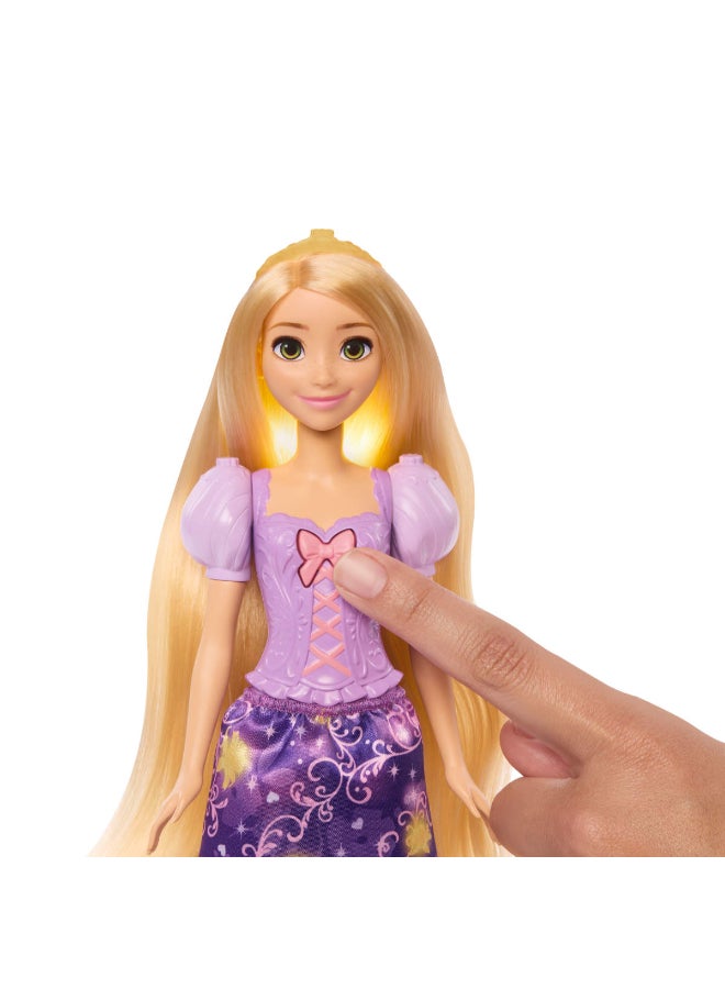 Disney Princess Rapunzel Fashion Doll w/ Light-Up Hair & 4 More Ways to Glow, Pascal Figure & 7 Styling Accessories, Inspired by Tangled Movie - Image 3